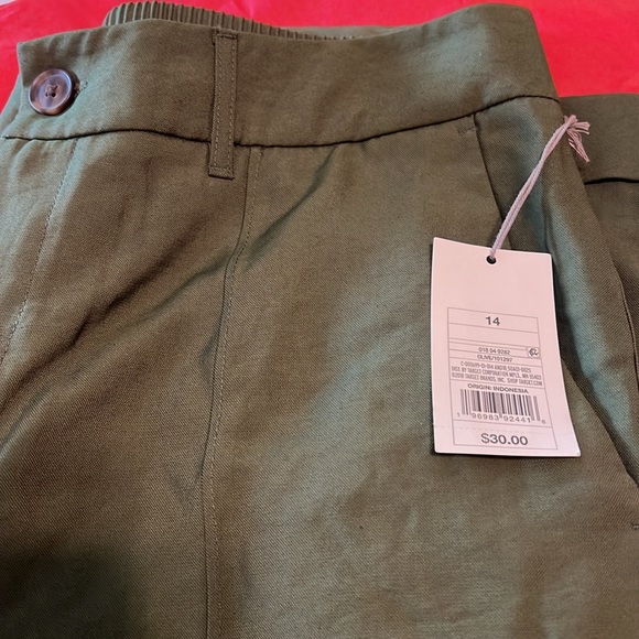 Brown 14R slim leg pant - Picture 12 of 12
